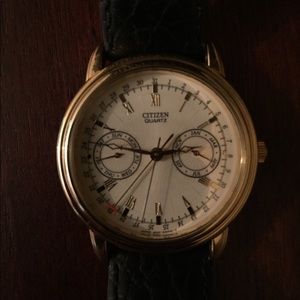 Gold tone antique Citizen Men’s watch